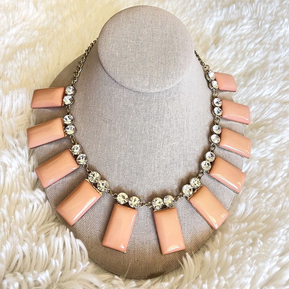 Gold Tone Statement Bib Necklace Rhinestone Peach 18.5‎ in + 2.5 in Ext.